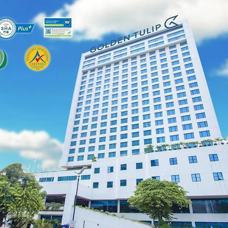 Golden Tulip Sovereign Hotel Bangkok Exterior photo